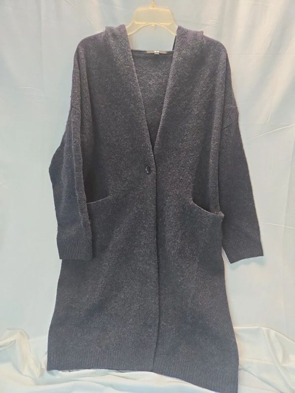 Uniqlo 100% Wool Hooded Long Cardigan Sweater Womens M Gray 3/4 Sleeve Pockets